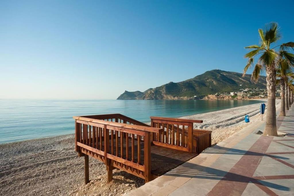 Soleado Apartamento Con Piscina Y Terraza Privada. 알비르 외부 사진